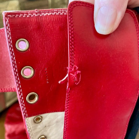 CHANEL One of a Kind A/W 1992 red leather lace up combat boots runway worn 38 - Picture 11 of 16